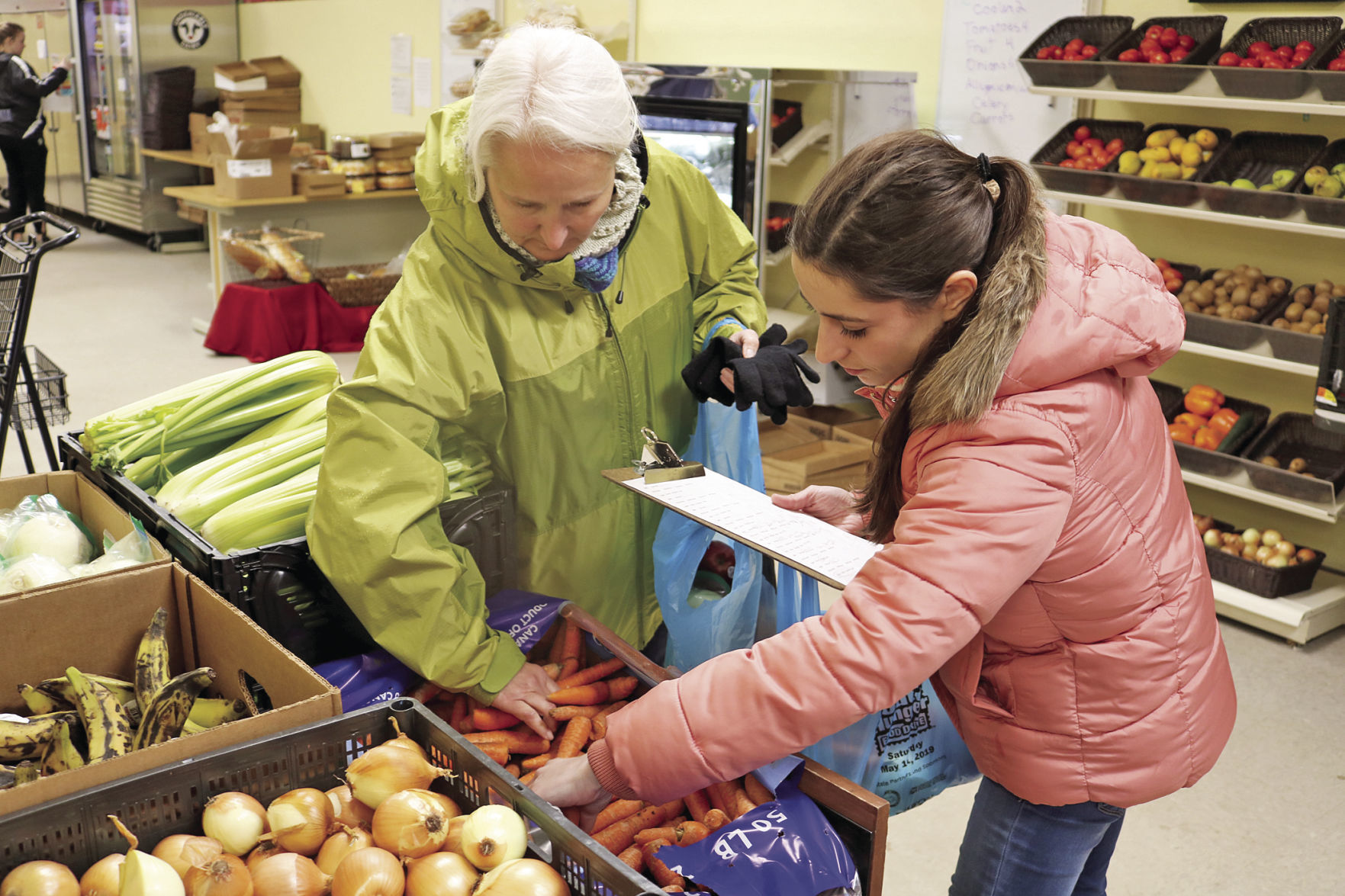 Marketplace volunteers